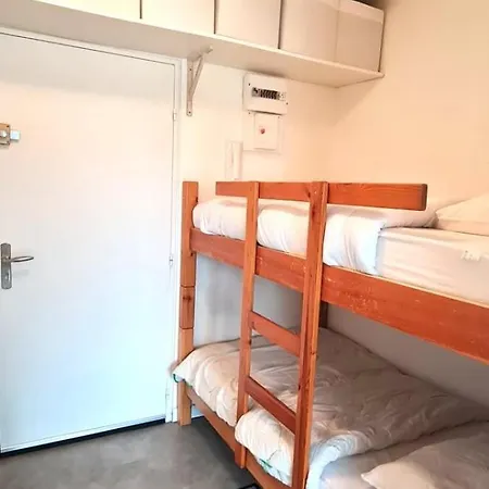 Beautiful With Balcony - Near Sainte-Maxime