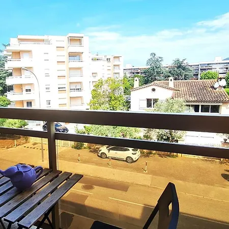 Beau Avec Balcon - Proche *